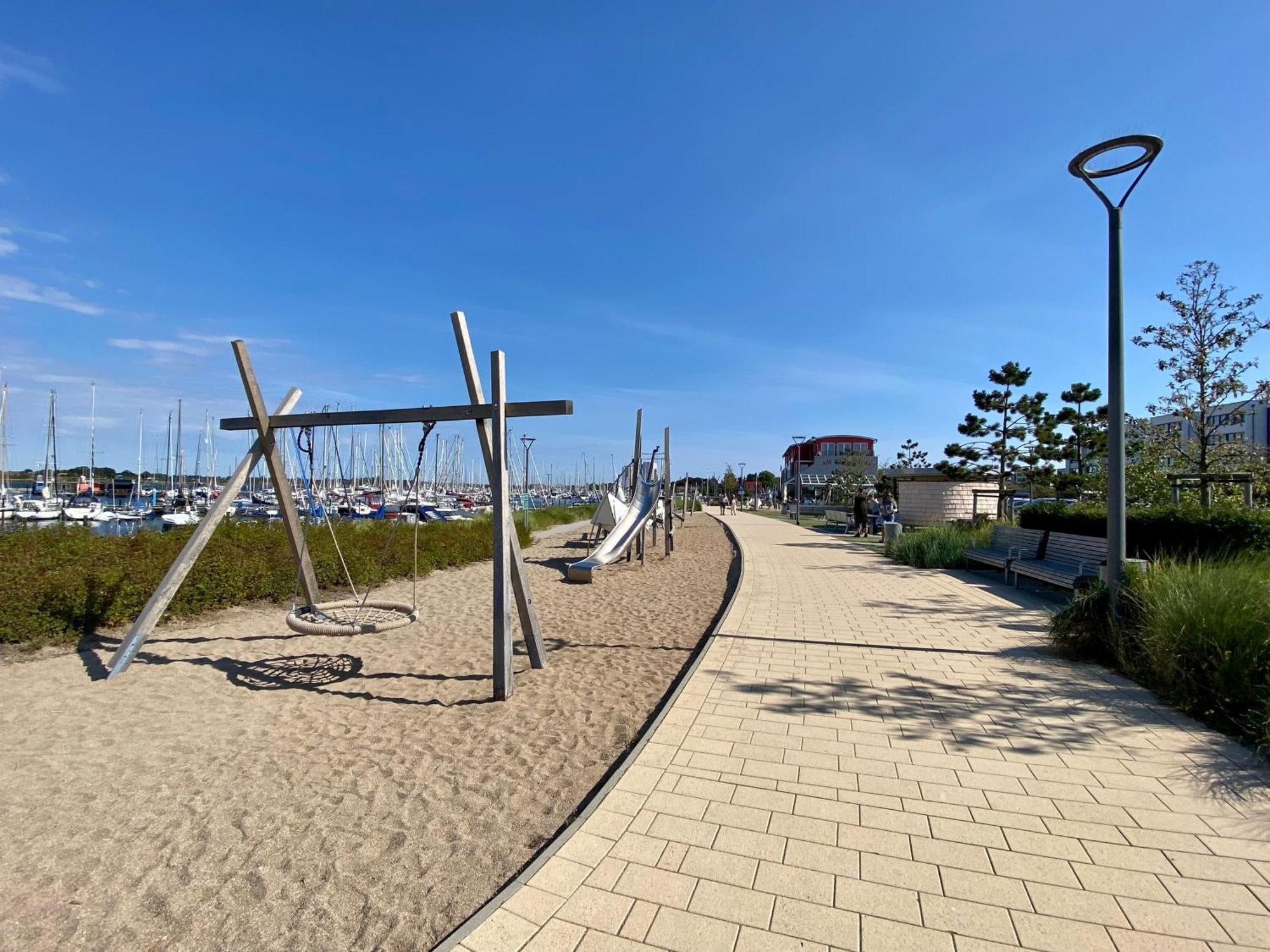 Hausboot Fehmarn Hotell Exteriör bild